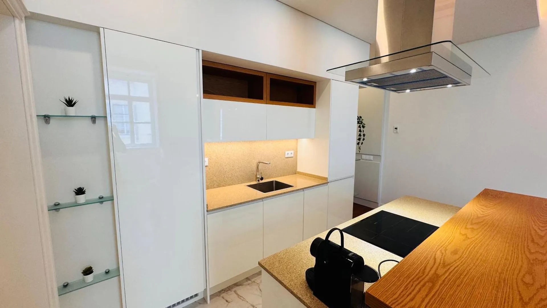 Augusta Luxury Apartment - Near Praca Do Comercio Lizbona 0*,